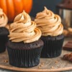 Chocolate Pumpkin Cupcakes Recipe – The Best Fall Dessert 8 Chocolate Pumpkin Cupcakes with cream cheese frosting