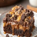 Chocolate Caramel Dump Cake – Gooey, Rich & Easy 8 chocolate caramel dump cake