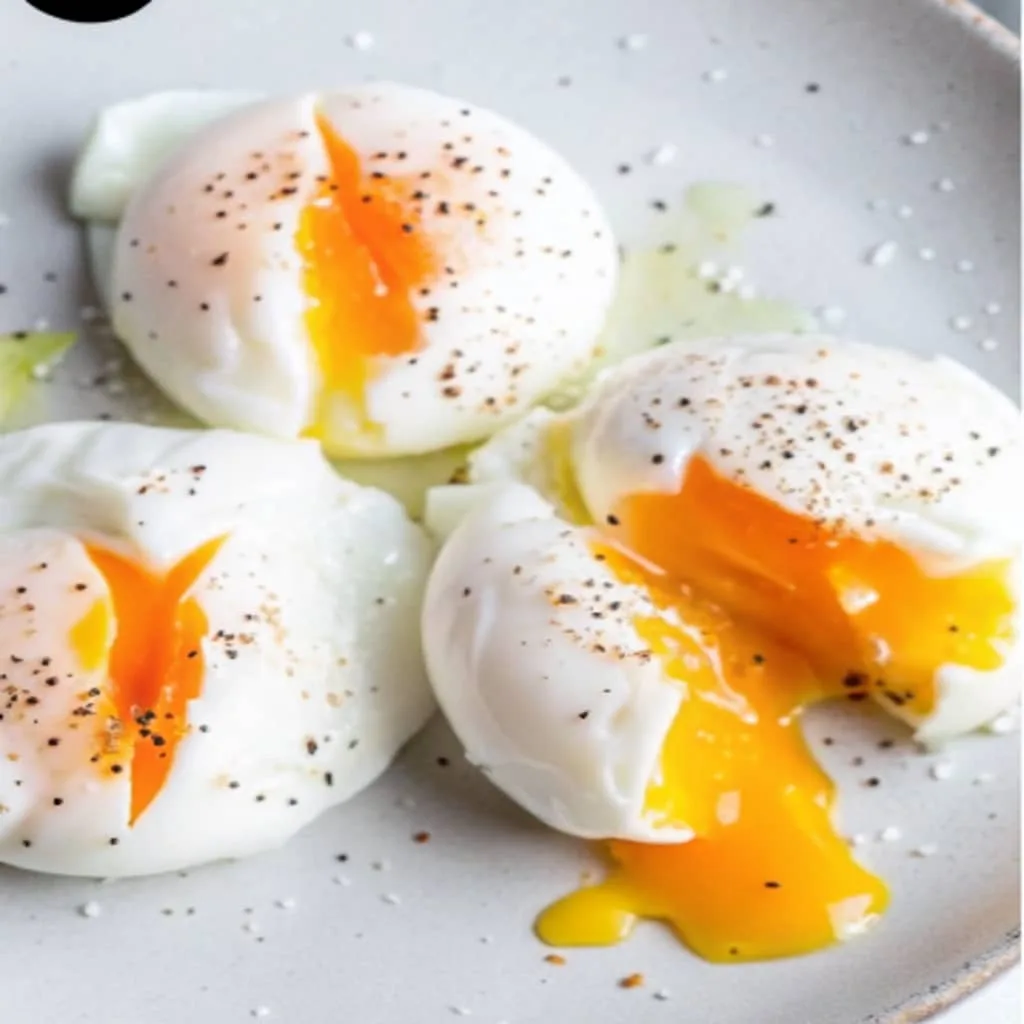 Poached Eggs: The Secret to Silky, Cloud-Like Perfection poached eggs Perfect poached eggs