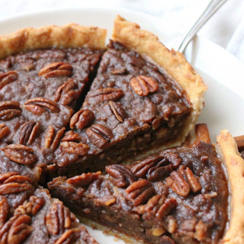 Texas Chocolate Pecan Pie – A Southern Classic with a Decadent Twist 5 Texas chocolate pecan pie