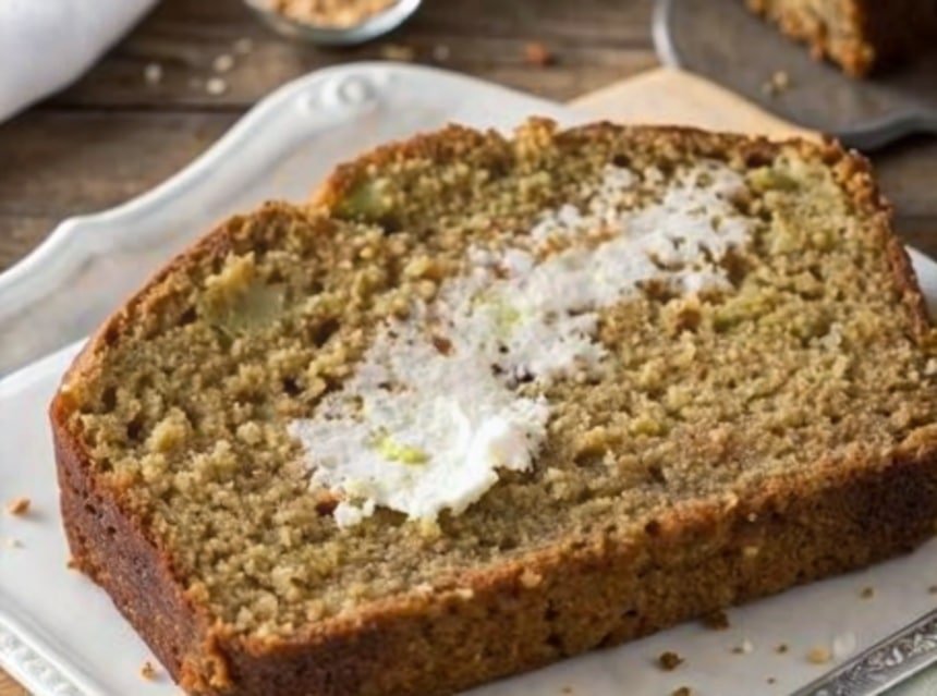 Best zucchini banana bread slice