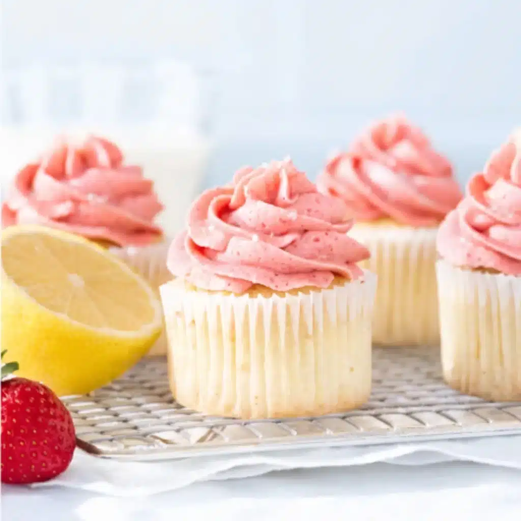 Strawberry Lemonade Cupcakes