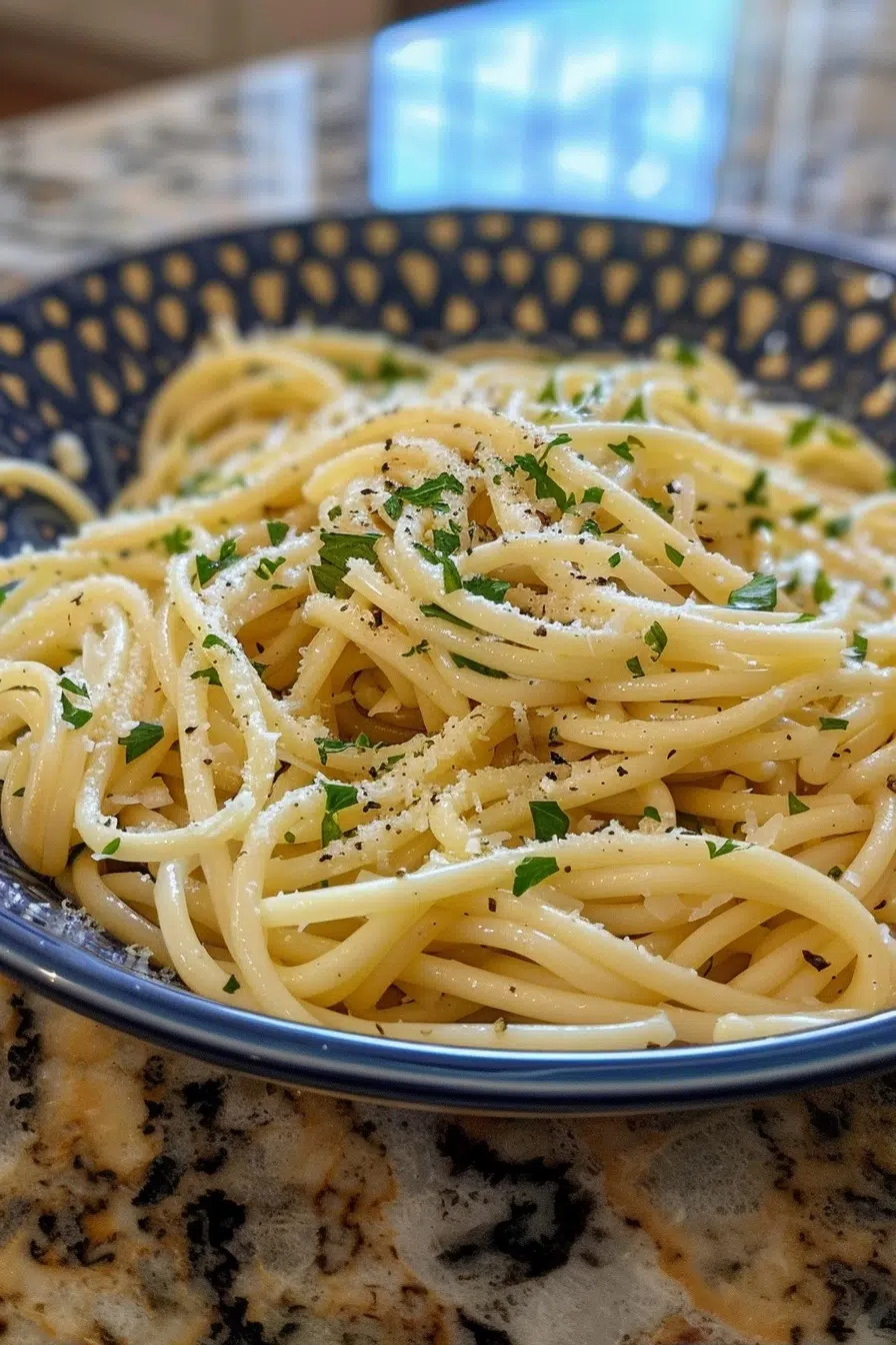 Buttery Garlic Noodles: A Simple Professional Recipe Buttery garlic noodles Buttery Garlic Noodles: A Simple Professional Recipe image 1783506821211